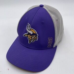 Minnesota Vikings Hat NFL Team stretch Fitted Size XL Mesh Back Purple White‎